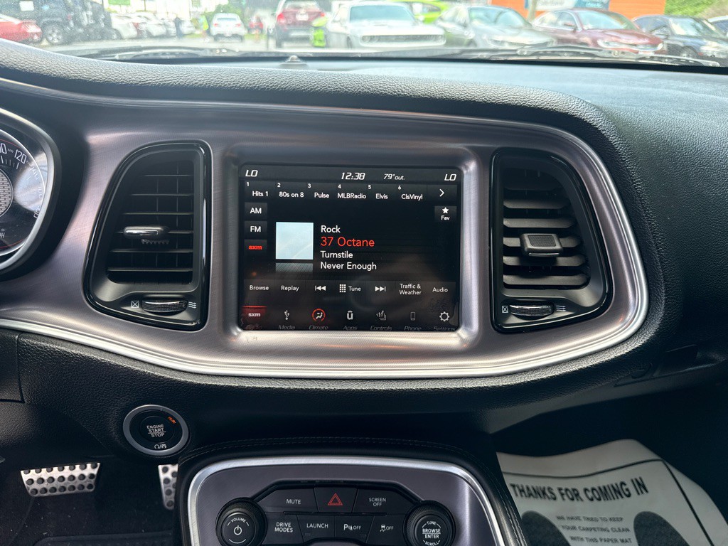 2019 Dodge Challenger Image 15