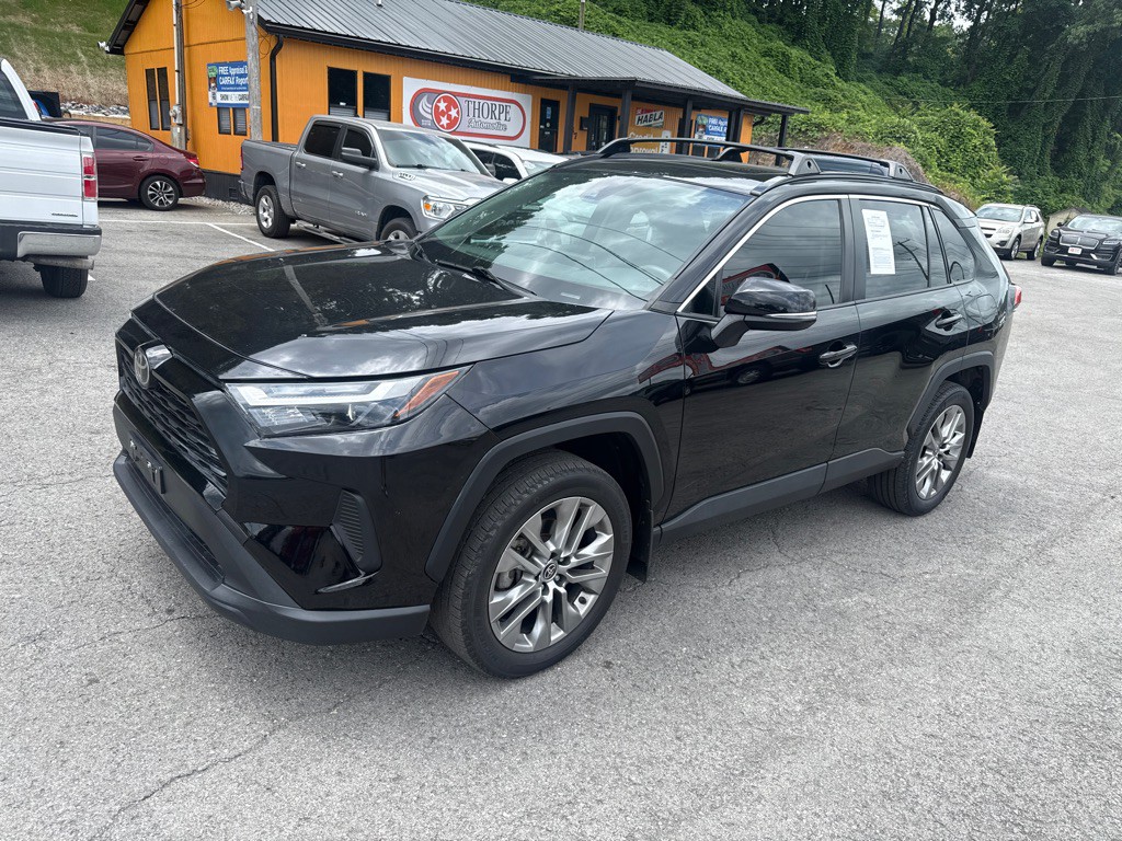 2023 Toyota Rav4 Image 3