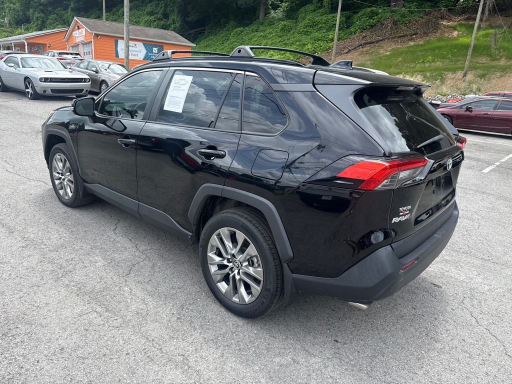 2023 Toyota Rav4 Image 5