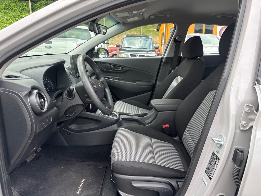 2023 Hyundai Kona Image 10