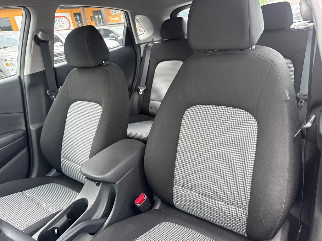 2023 Hyundai Kona Image 12