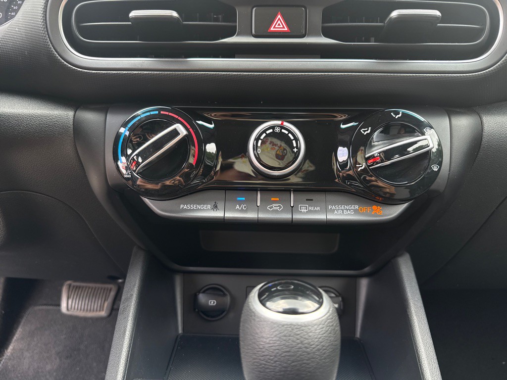 2023 Hyundai Kona Image 19