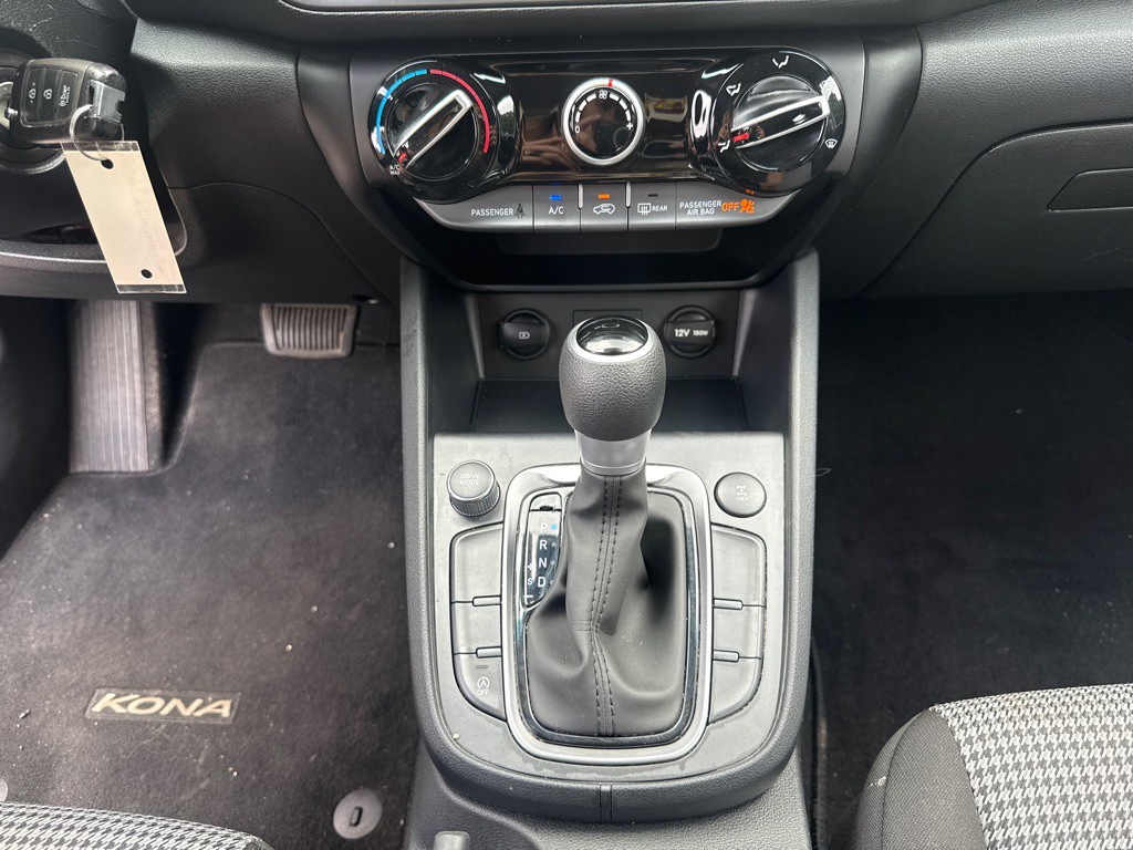 2023 Hyundai Kona Image 20