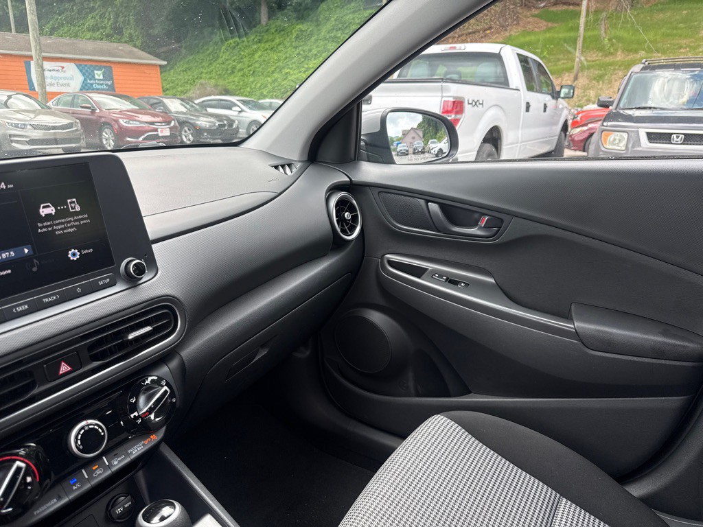 2023 Hyundai Kona Image 21