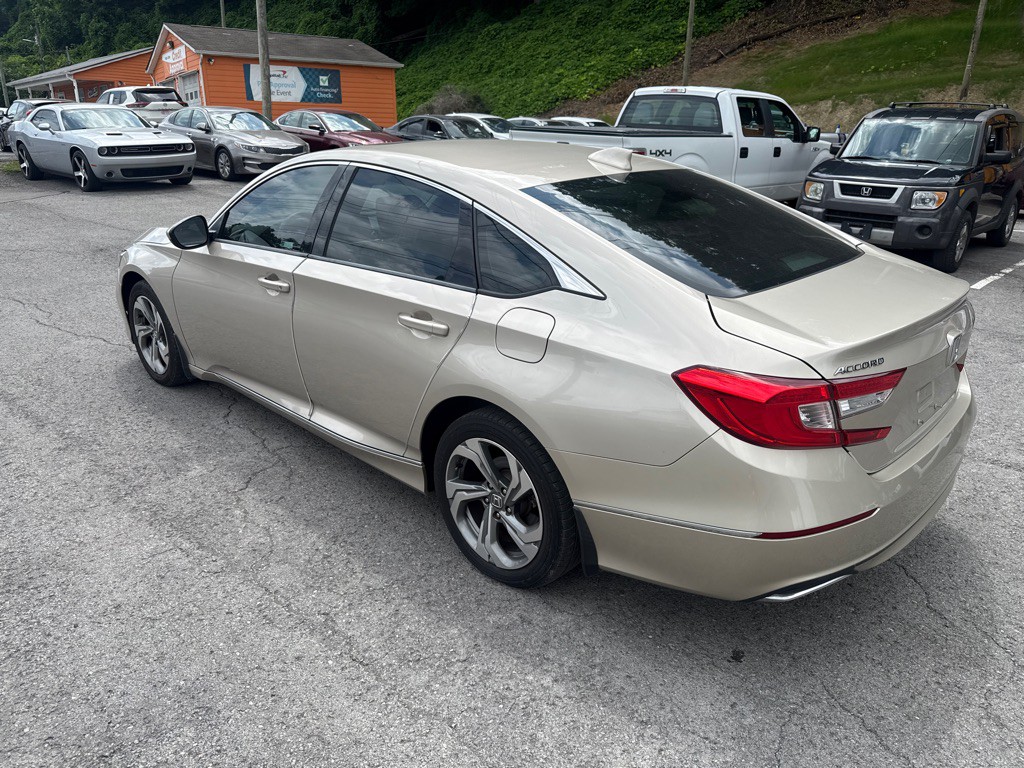2018 Honda Accord Image 5