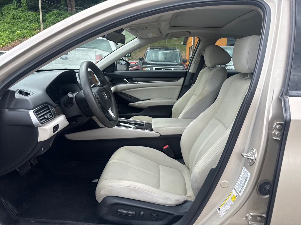 2018 Honda Accord Image 10