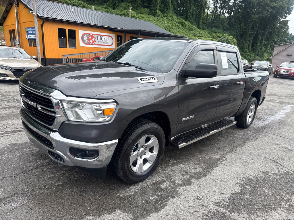 2019 RAM 1500 Image 3
