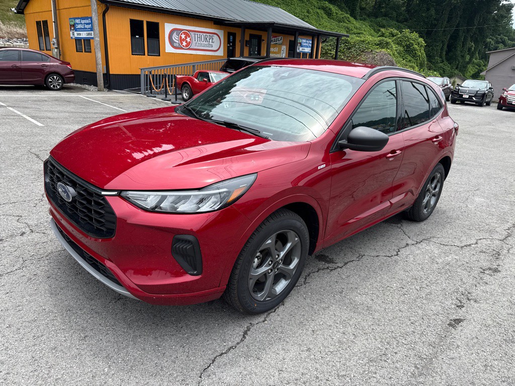 2024 Ford Escape Image 3