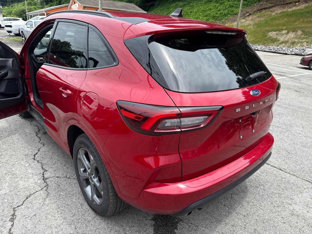 2024 Ford Escape Image 24