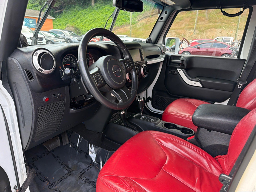 2014 Jeep Wrangler Unlimited Image 11