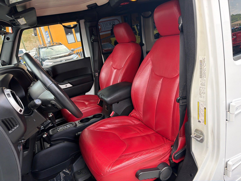 2014 Jeep Wrangler Unlimited Image 12