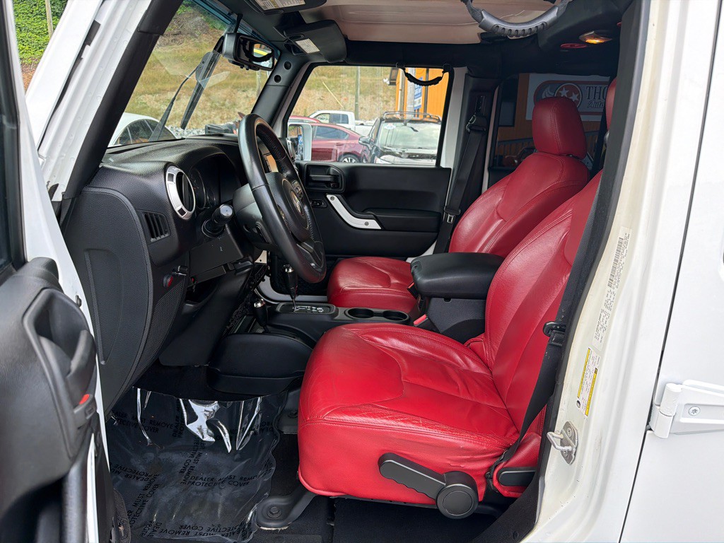 2014 Jeep Wrangler Unlimited Image 13