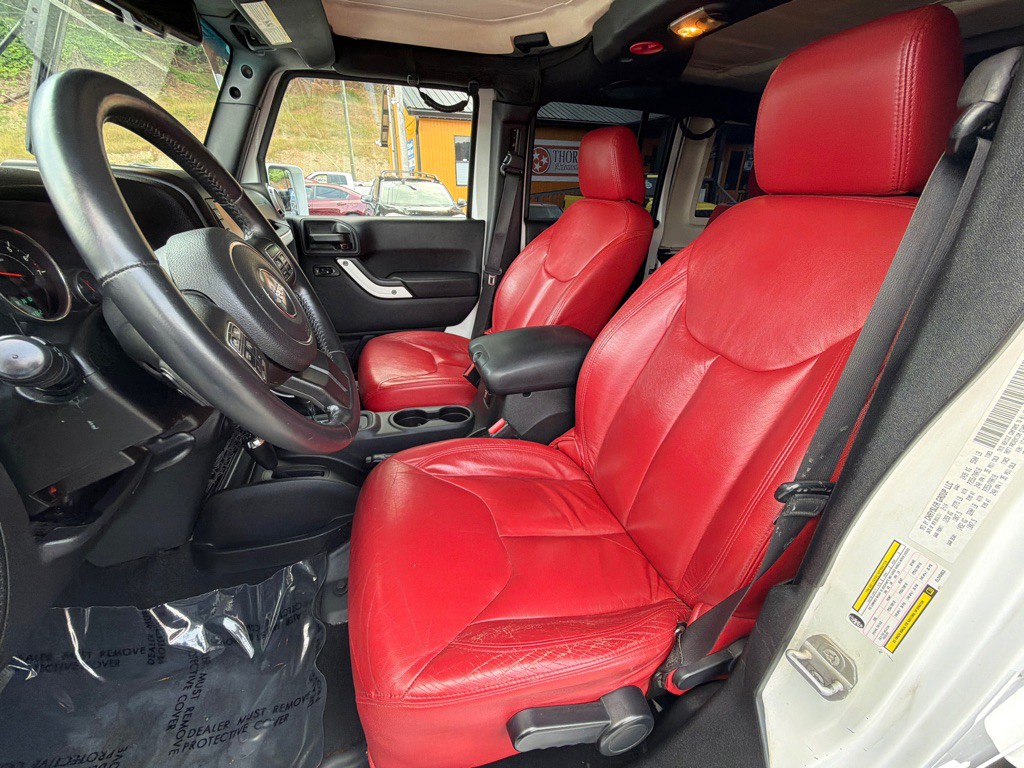 2014 Jeep Wrangler Unlimited Image 14