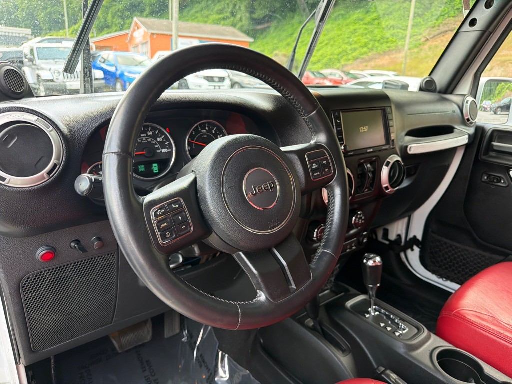 2014 Jeep Wrangler Unlimited Image 15