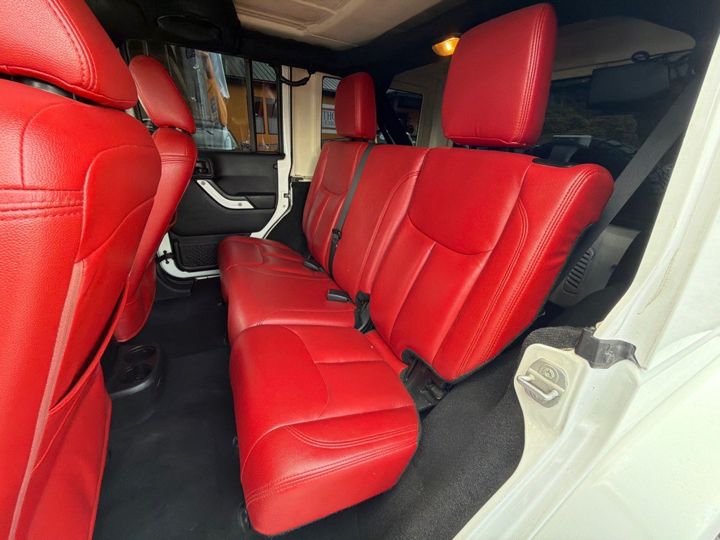 2014 Jeep Wrangler Unlimited Image 27