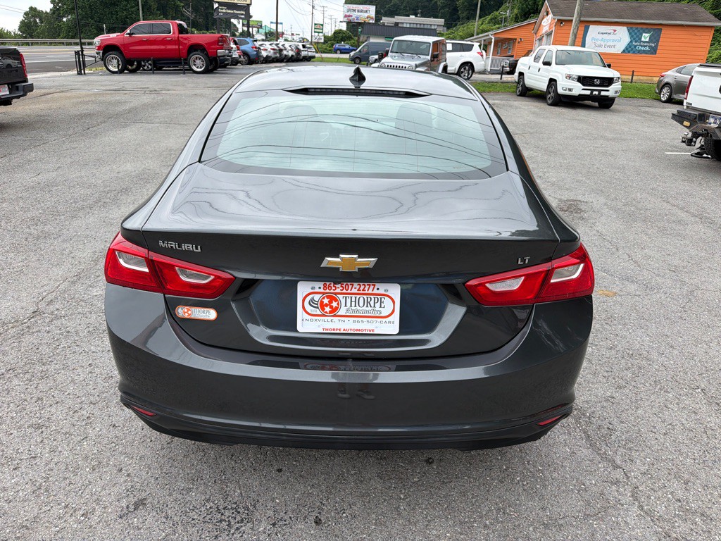 2018 Chevrolet Malibu Image 6
