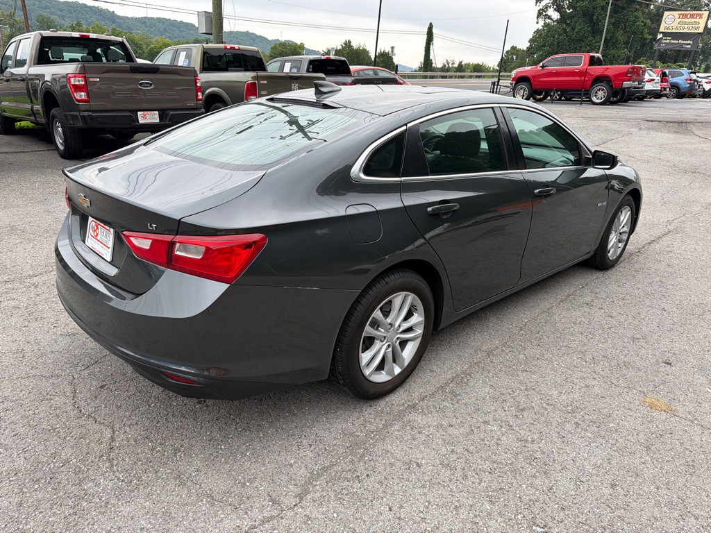 2018 Chevrolet Malibu Image 7