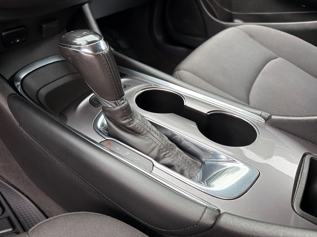 2018 Chevrolet Malibu Image 16