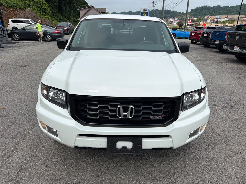 2013 Honda Ridgeline Image 2
