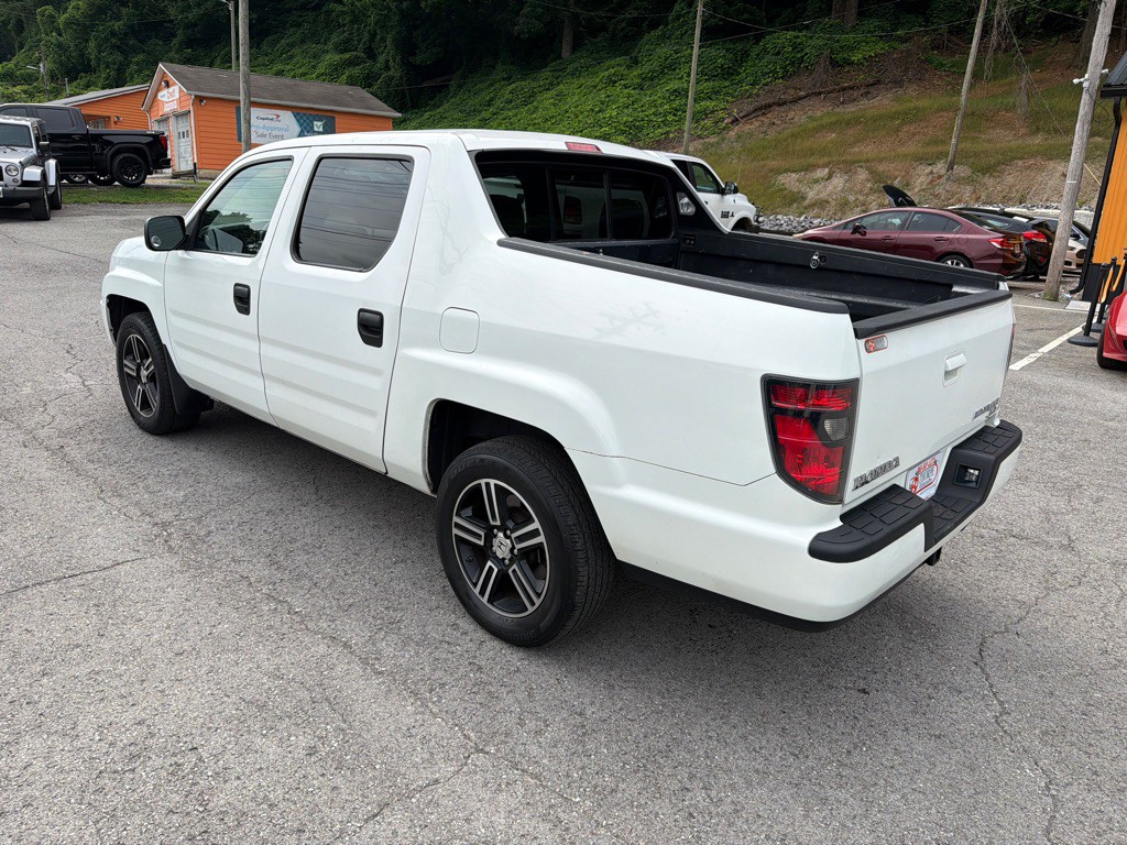 2013 Honda Ridgeline Image 5