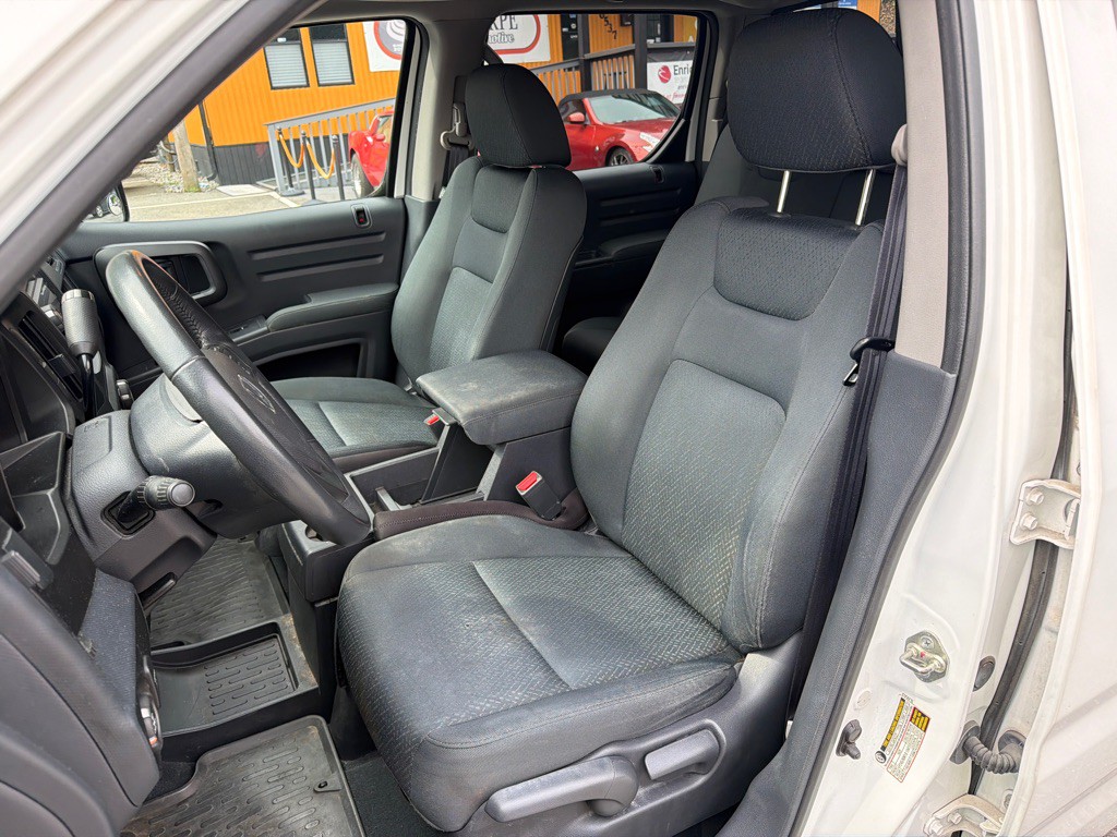 2013 Honda Ridgeline Image 11