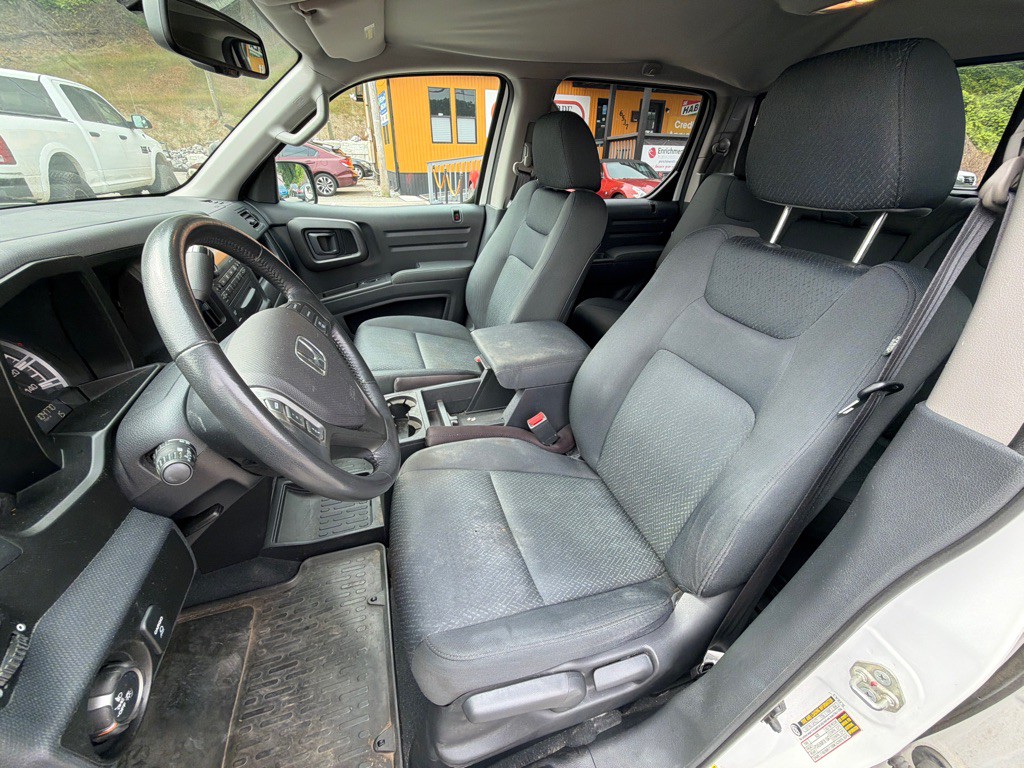 2013 Honda Ridgeline Image 19