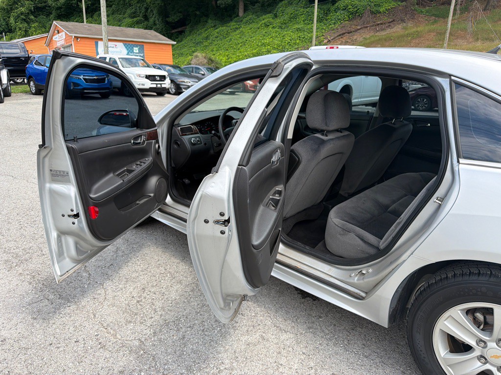 2016 Chevrolet Impala Image 22