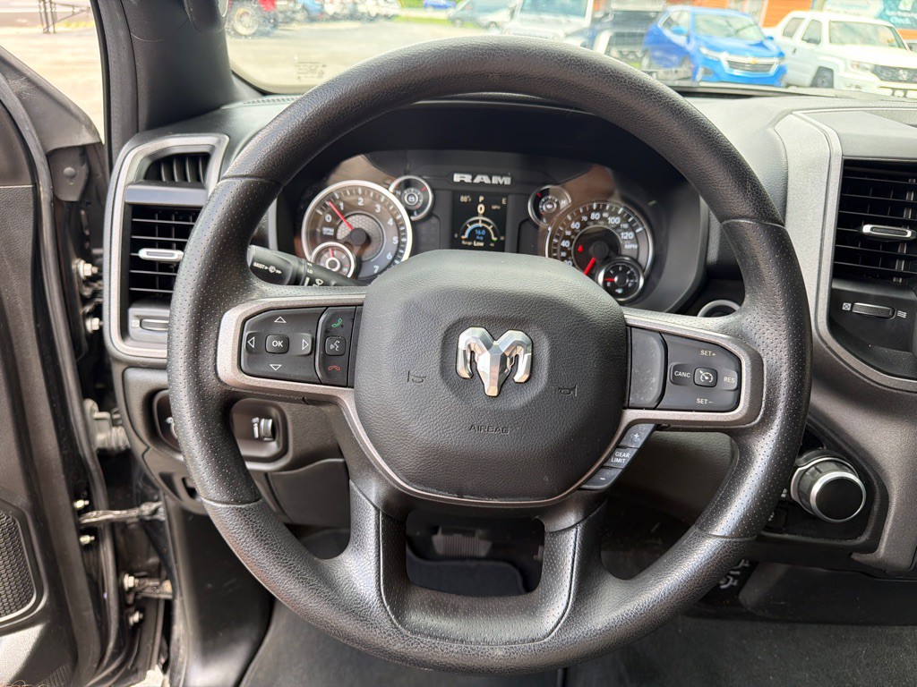 2023 RAM 1500 Image 13