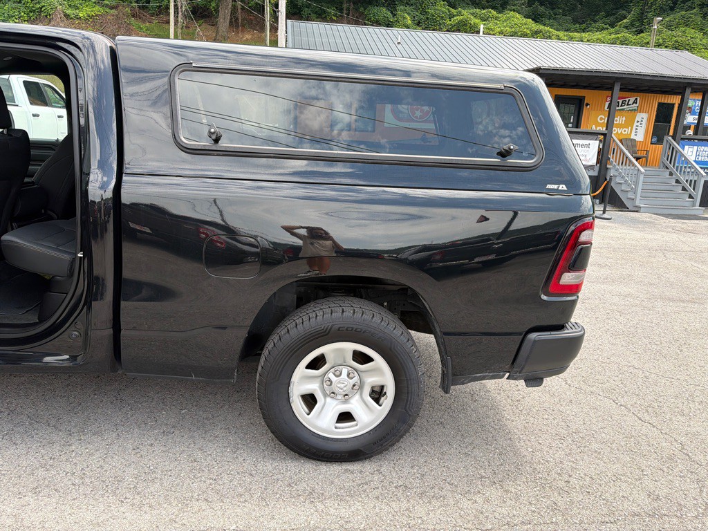 2023 RAM 1500 Image 25