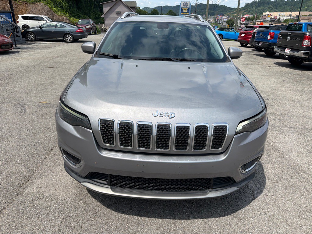 2019 Jeep Cherokee Image 2