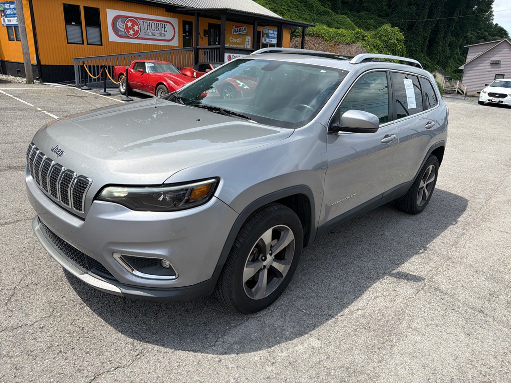 2019 Jeep Cherokee Image 3