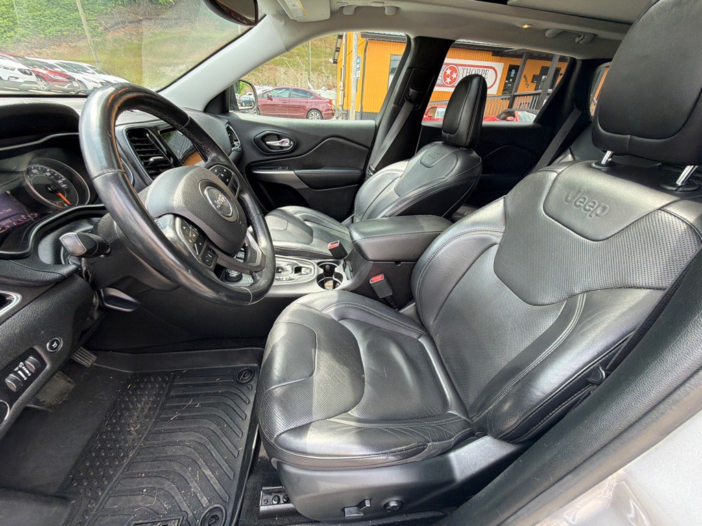 2019 Jeep Cherokee Image 21