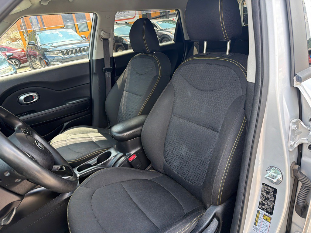 2015 Kia Soul Image 11