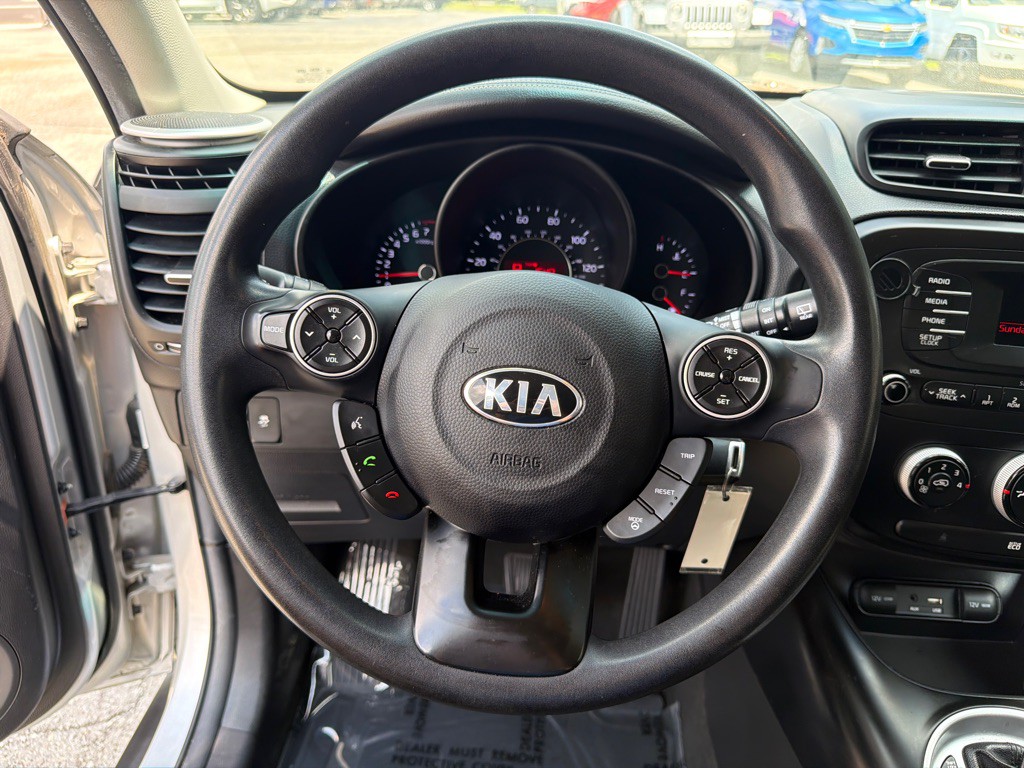 2015 Kia Soul Image 13