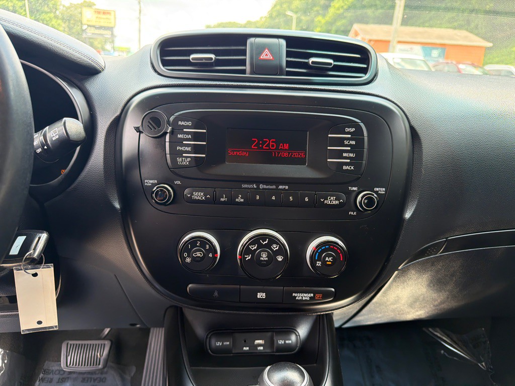 2015 Kia Soul Image 17