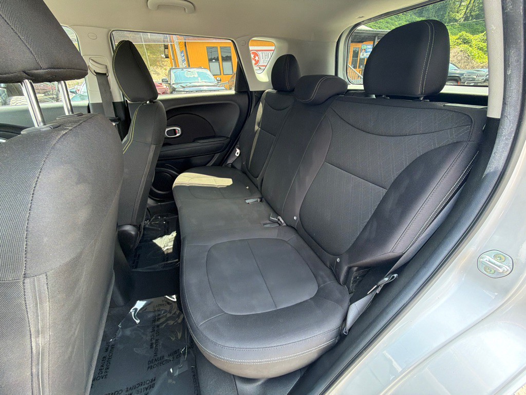 2015 Kia Soul Image 22