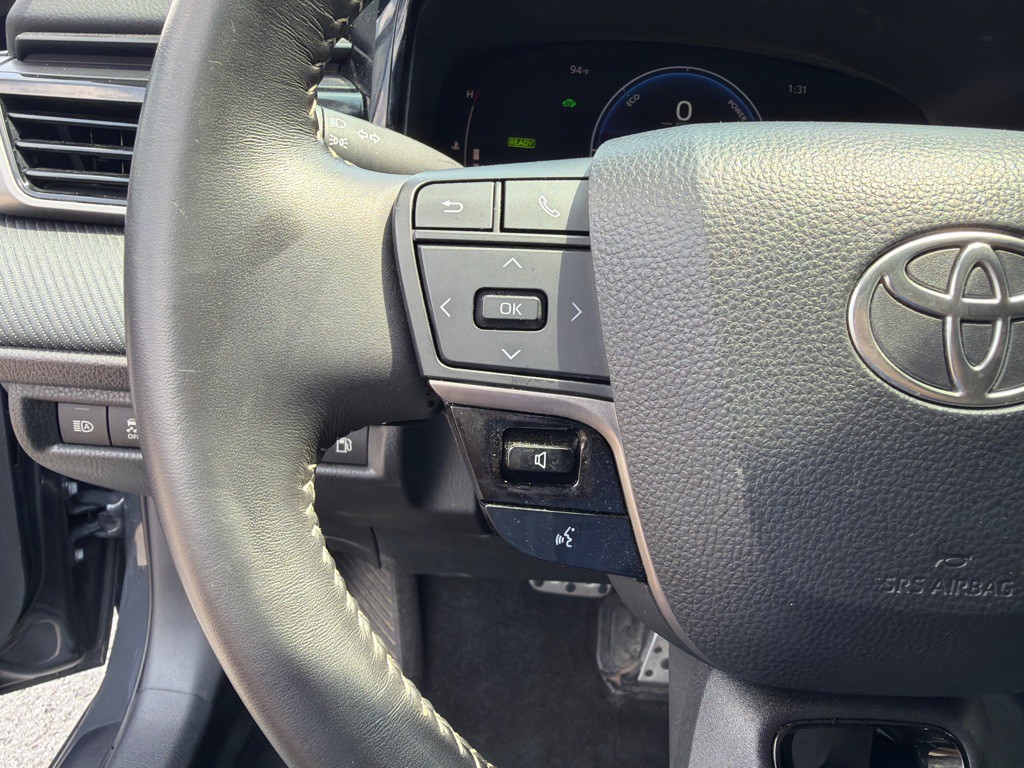 2025 Toyota Camry Image 15
