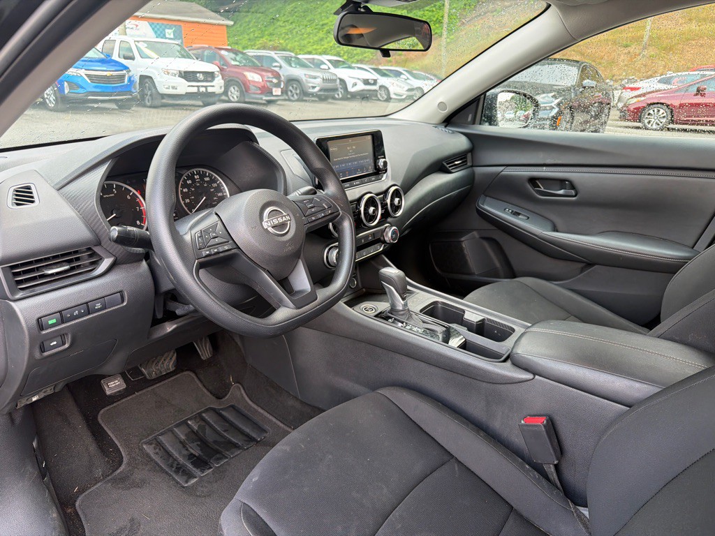 2025 Nissan Sentra Image 10