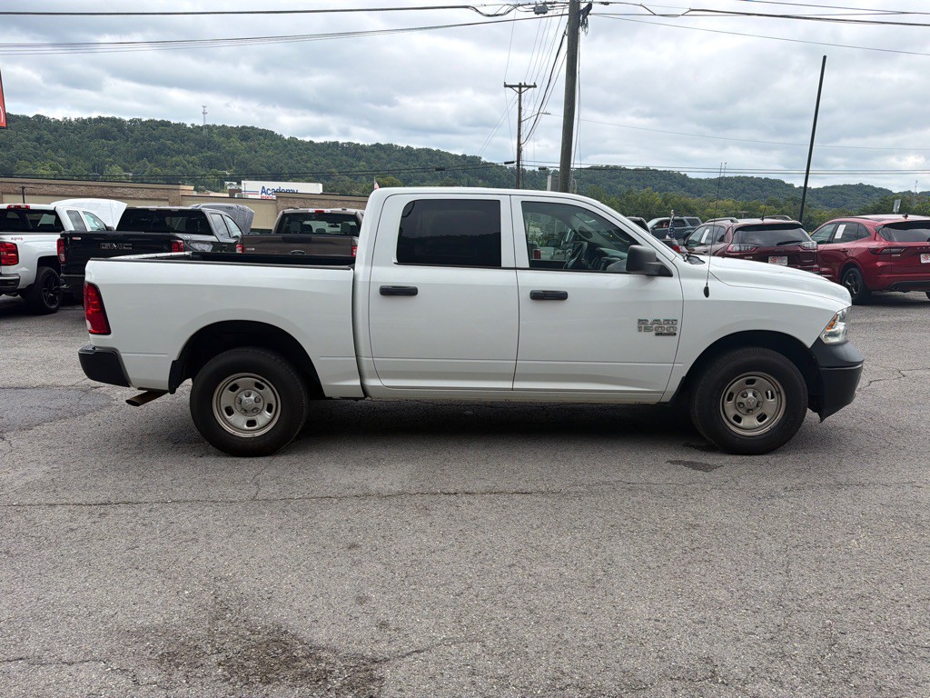 2021 RAM 1500 Image 8