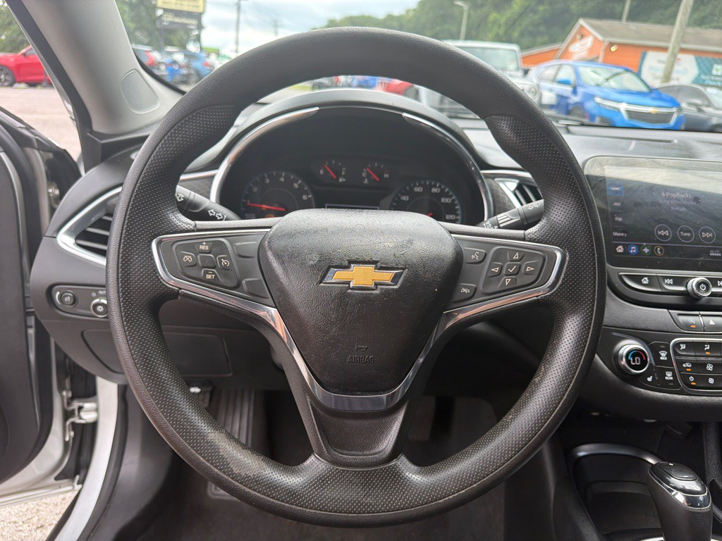 2020 Chevrolet Malibu Image 13