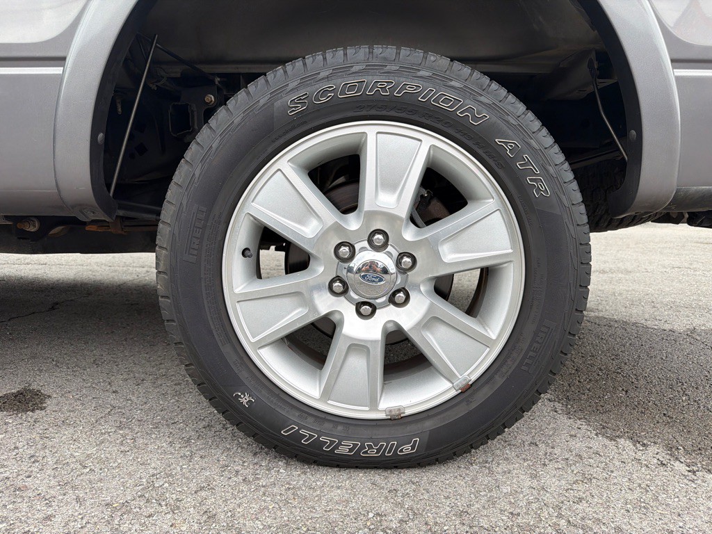 2013 Ford F-150 Image 22