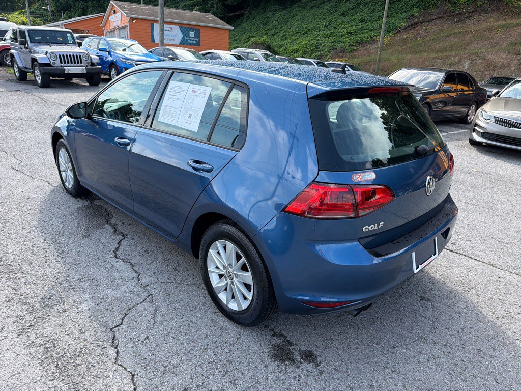 2016 Volkswagen Golf Image 5