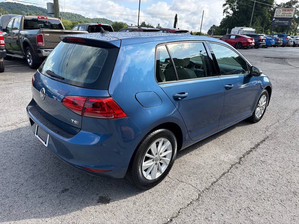 2016 Volkswagen Golf Image 7
