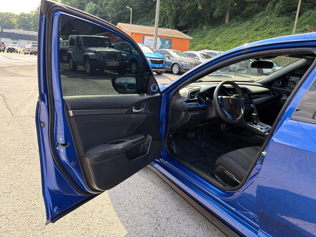2019 Honda Civic Image 9