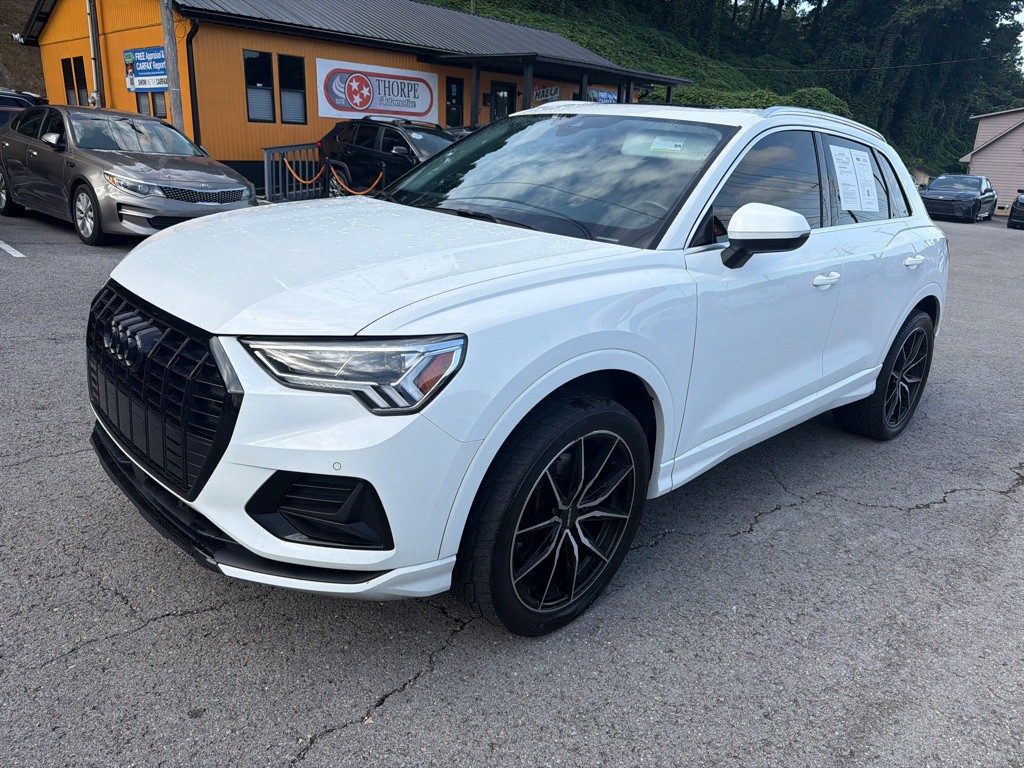 2020 Audi Q3 Image 3