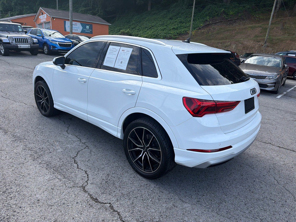 2020 Audi Q3 Image 5