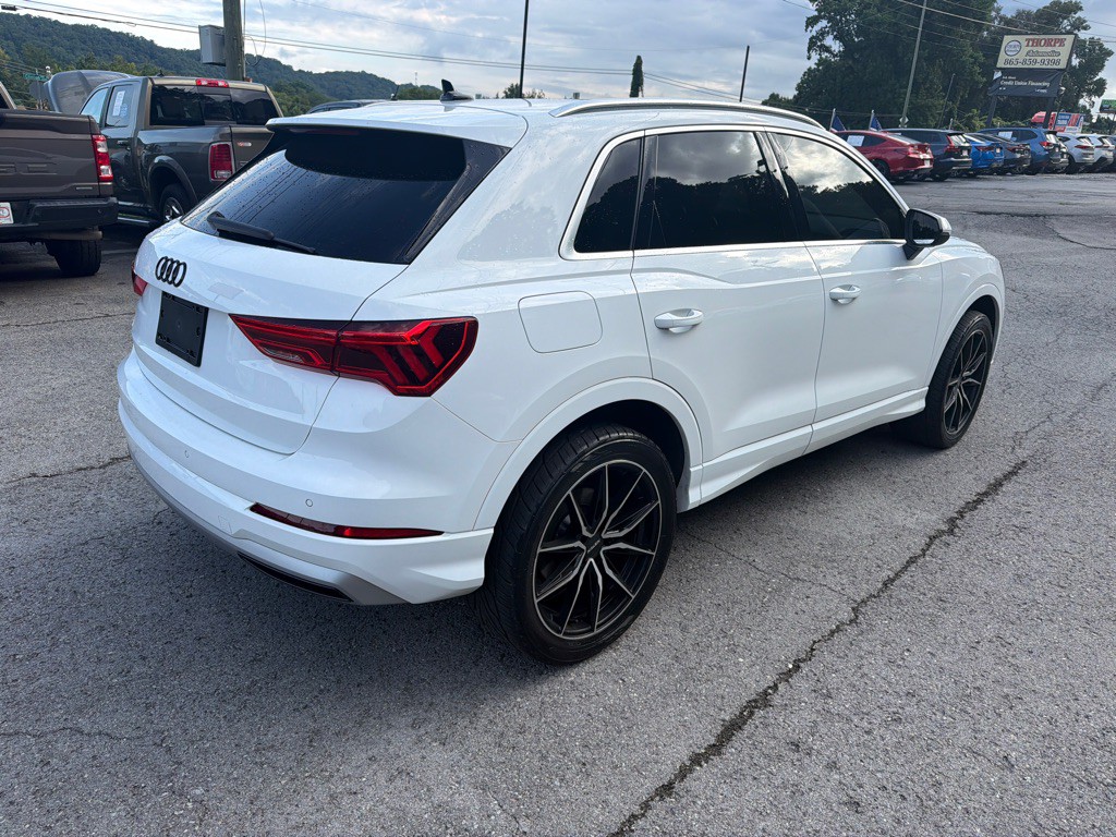 2020 Audi Q3 Image 7
