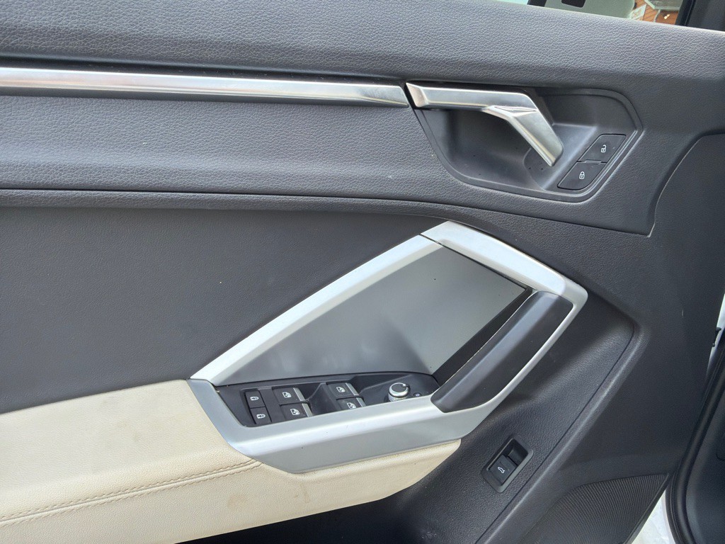 2020 Audi Q3 Image 20