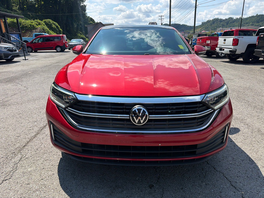 2024 Volkswagen Jetta Image 2