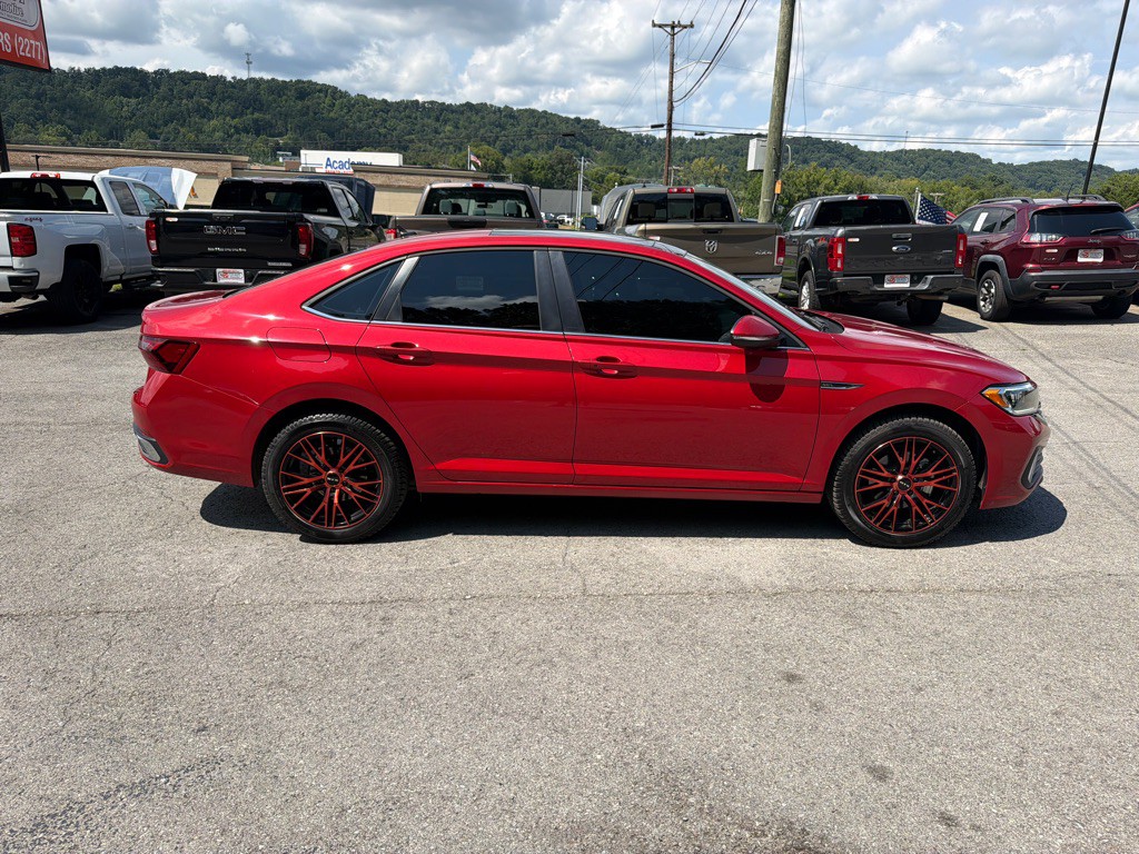 2024 Volkswagen Jetta Image 7